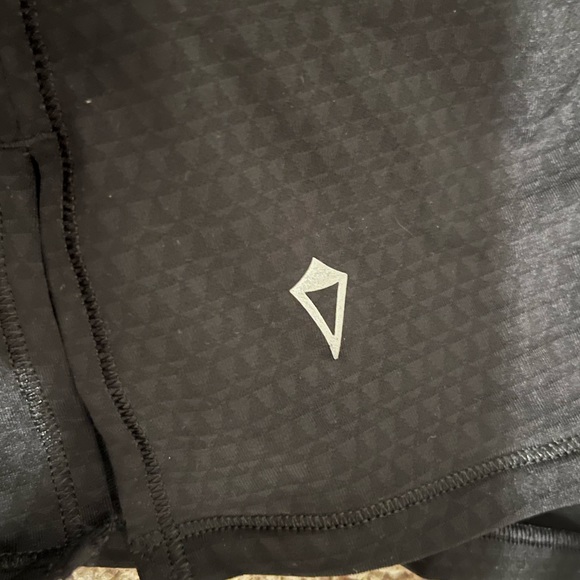 Black and Gray Ivivva Tank - Picture 6 of 6